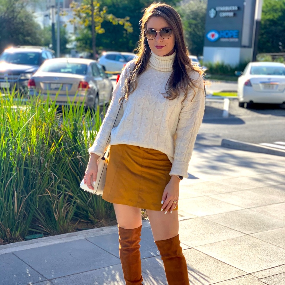 Meet your Posher, Geovanauchoas